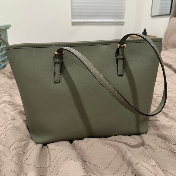 Michael Kors Jet Set Large Tote Bag - Picture 3 of 9